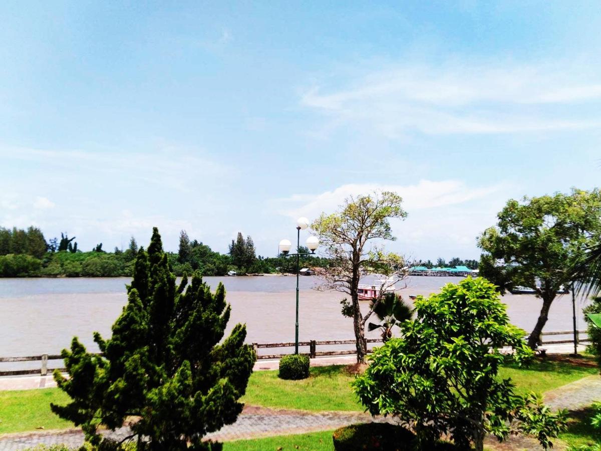 The Tara River Krabi town Exteriér fotografie