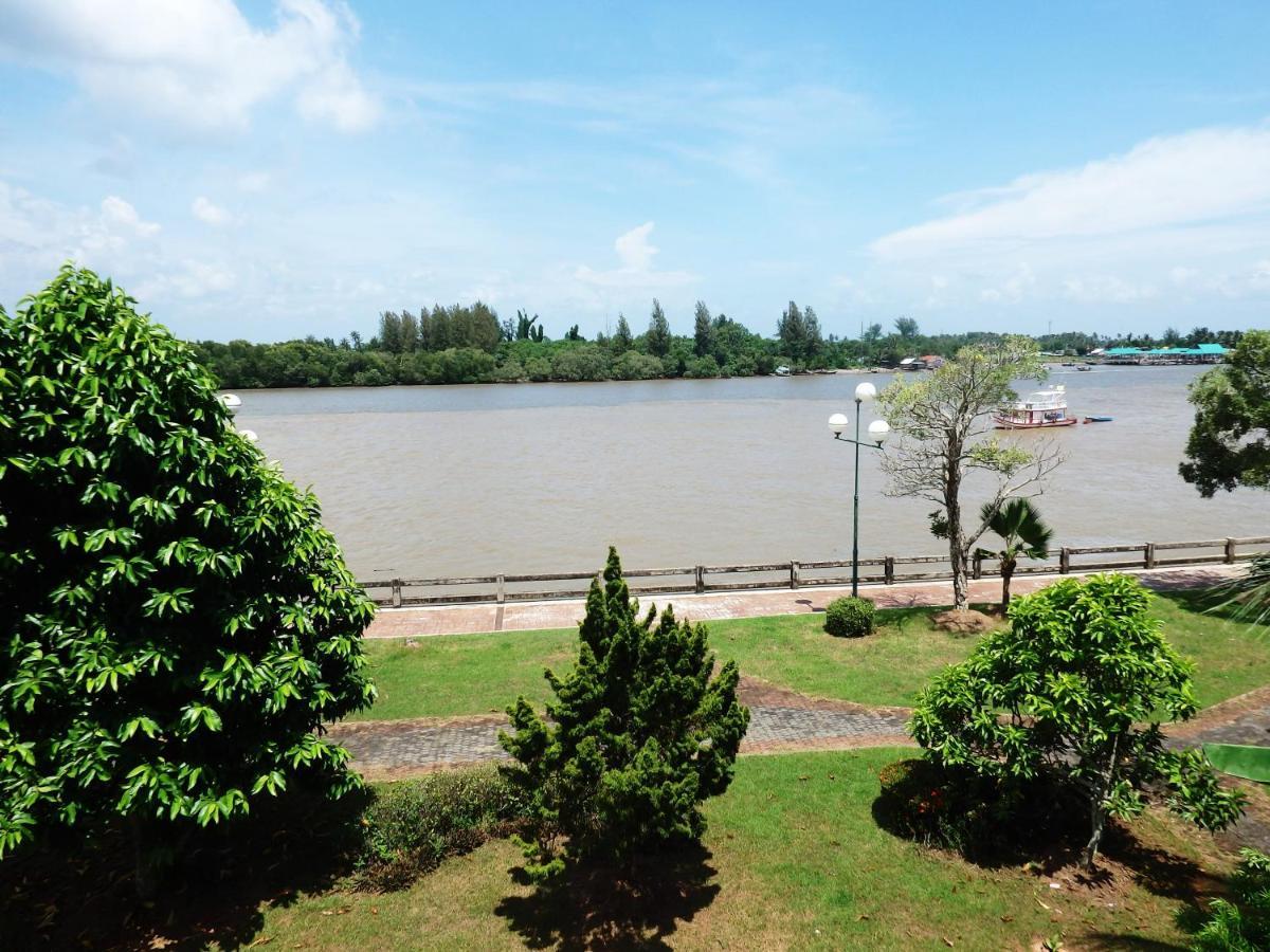 The Tara River Krabi town Exteriér fotografie